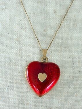 Vintage Ripley Gowen 14K Gold Filled Red Guilloche Enamel Heart Locket Necklace